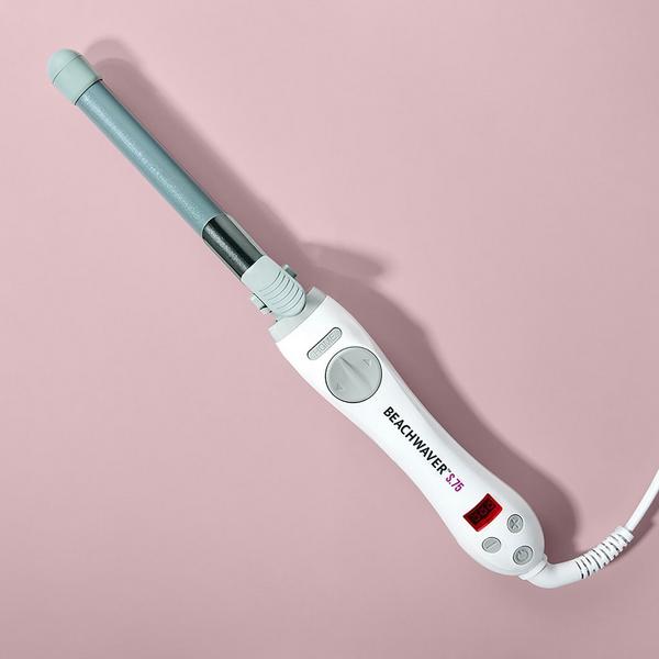 Ulta Beachwaver Co.  Dual Voltage Rotating Curling Iron