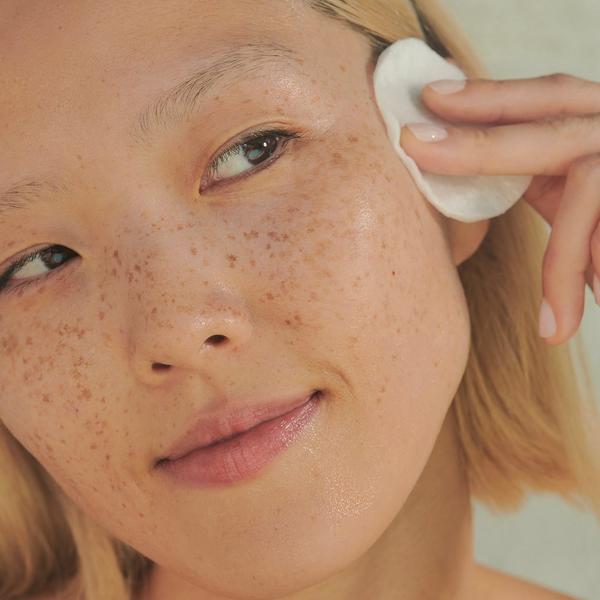 Ulta Clarins  Hydrating Toning Lotion With Aloe Vera