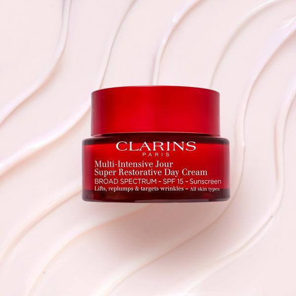 Ulta Clarins  Super Restorative Anti-Aging Day Moisturizer SPF 15