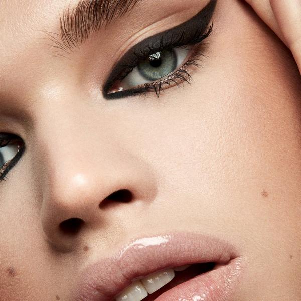 Ulta FENTY BEAUTY By Rihanna  Flypencil Longwear Pencil Eyeliner