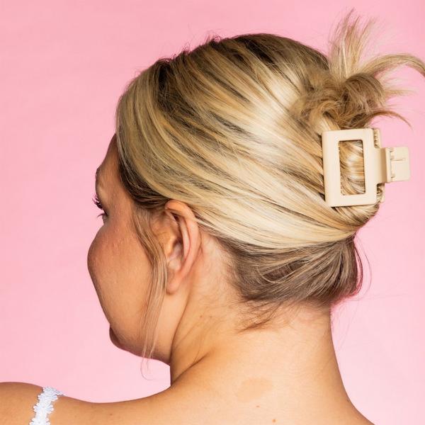 Ulta GIMME Beauty  Fine Hair Square Extra Grip Claw Clip