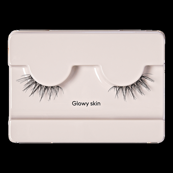 Ulta Kiss  The New Natural False Eyelashes Glowy Skin