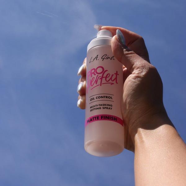 Ulta L.A. Girl  PRO Perfect Oil Control Multi-Tasking Setting Spray
