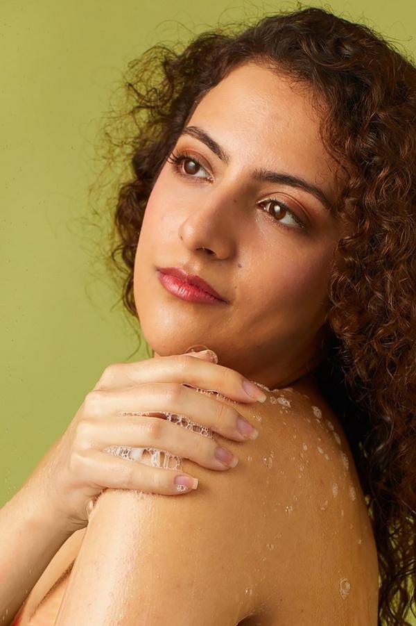 Ulta LUSH  Layer On The Gourmand Shower And Fragrance Kit