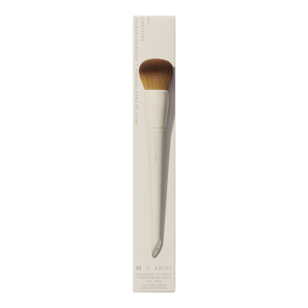 Ulta Morphe  Morphe X Ariel A24 Signature Foundation Brush