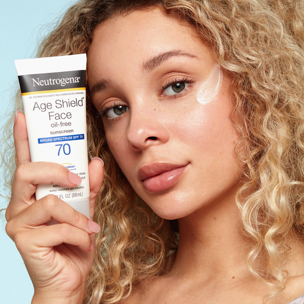 Ulta Neutrogena  Age Shield Face Oil-Free Sunscreen SPF 70