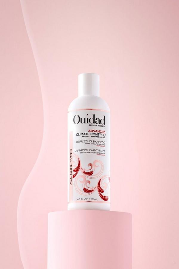 Ulta Ouidad  Advanced Climate Control Defrizzing Shampoo