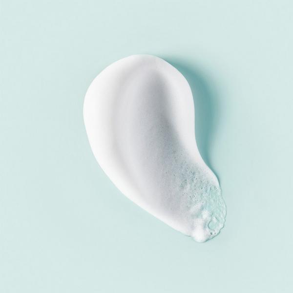 Ulta Ouidad  VitalCurl + Weightless Curl Defining Mousse