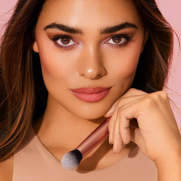 Ulta Real Techniques  Expert Face Liquid And Cream Foundation Makeup Brush