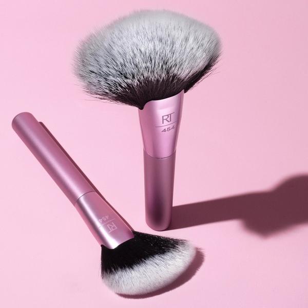Ulta Real Techniques  Extra Big Finishing Makeup Brush