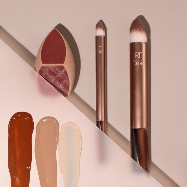 Ulta Real Techniques  Makeupsaver Blending Sponge + Makeup Brush Trio