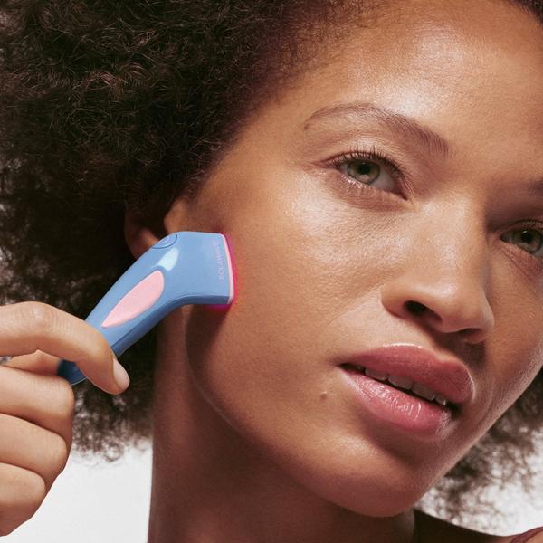Ulta Solawave  Bye Acne: 3 Minute Blue + Red Light Acne Treatment
