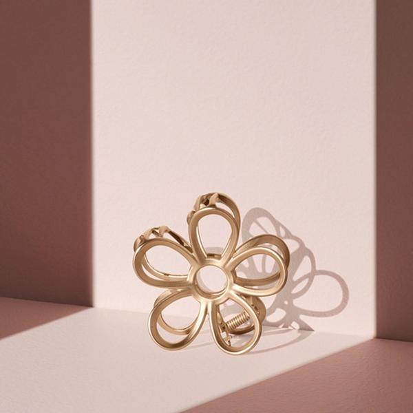 Ulta The Hair Edit  Gilded Secret Garden Flower Claw Clip