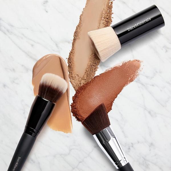Ulta BareMinerals  Beautiful Finish Brush