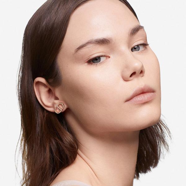 Ulta Dior  Forever Hydra Nude Foundation