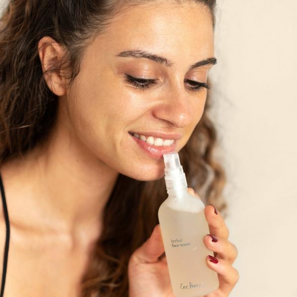 Ulta Ere Perez  Herbal Face Tonic