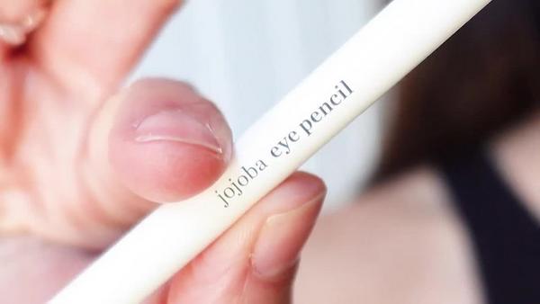 Ulta Ere Perez  Jojoba Eye Pencil