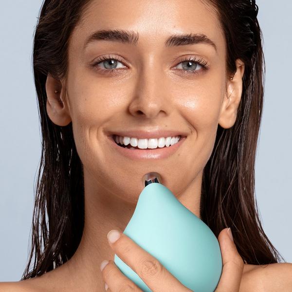 Ulta FOREO  KIWI Blackhead Remover Pore Vacuum