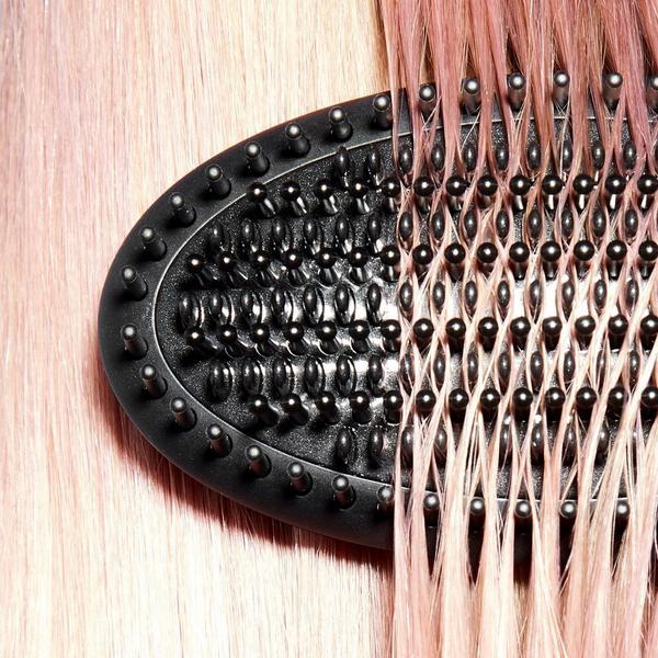 Ulta Ghd  Glide Smoothing Hot Brush