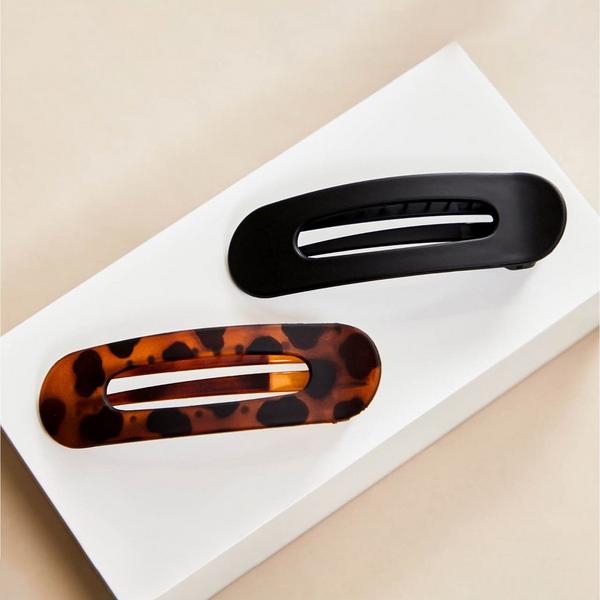 Ulta Kitsch  Flat Lay Hair Clips