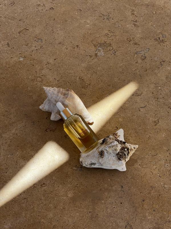 Ulta Luna Nectar  Renaissance Nourishing Hair Oil