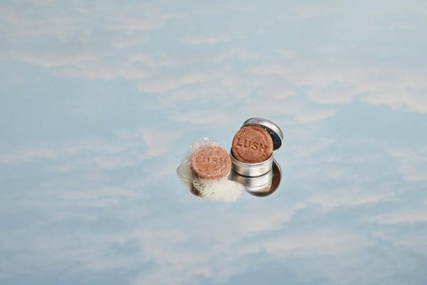 Ulta LUSH  Honey I Washed My Hair Solid Shampoo Bar