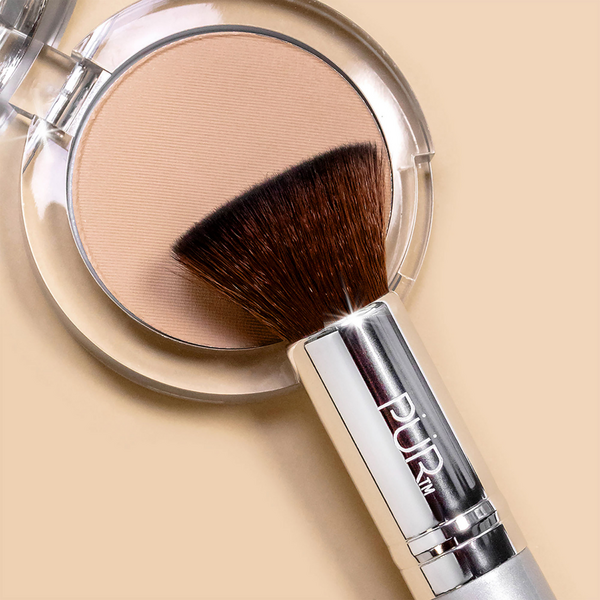 Ulta PÜR  Chisel Brush Makeup Brush