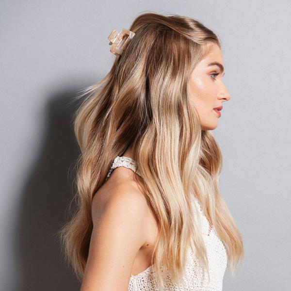 Ulta The Hair Edit  Marble Midcentury Claw Clip