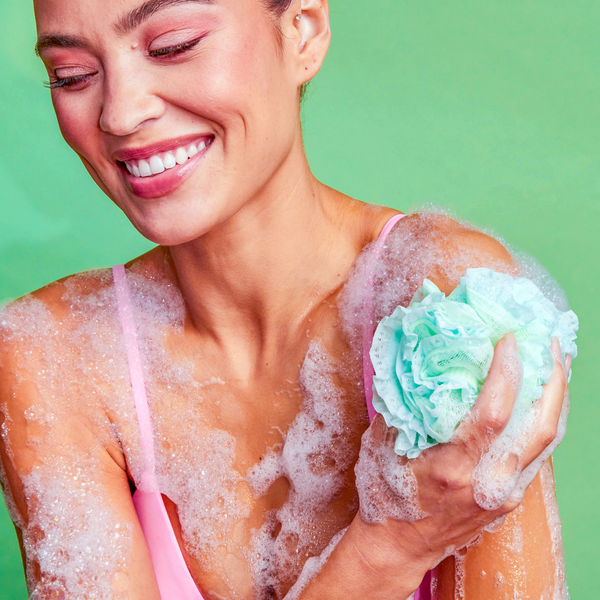 Ulta Tree Hut  Foaming Gel Body Wash