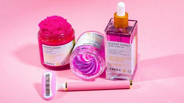 Ulta Truly  Life Shaver Starter Razor