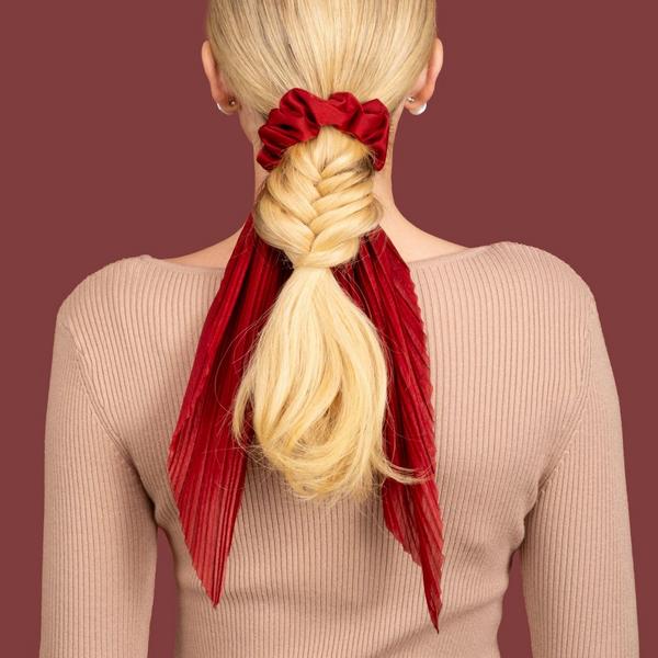 Ulta Wet Brush  Iridescence Icon Scarf Scrunchie